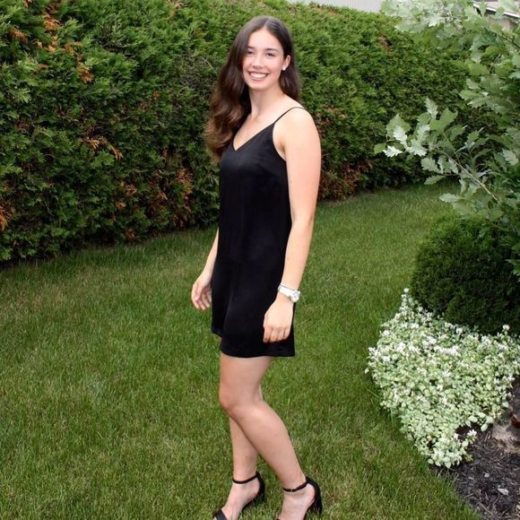 Meet your Posher, Elizabeth - Picture 1 of 1